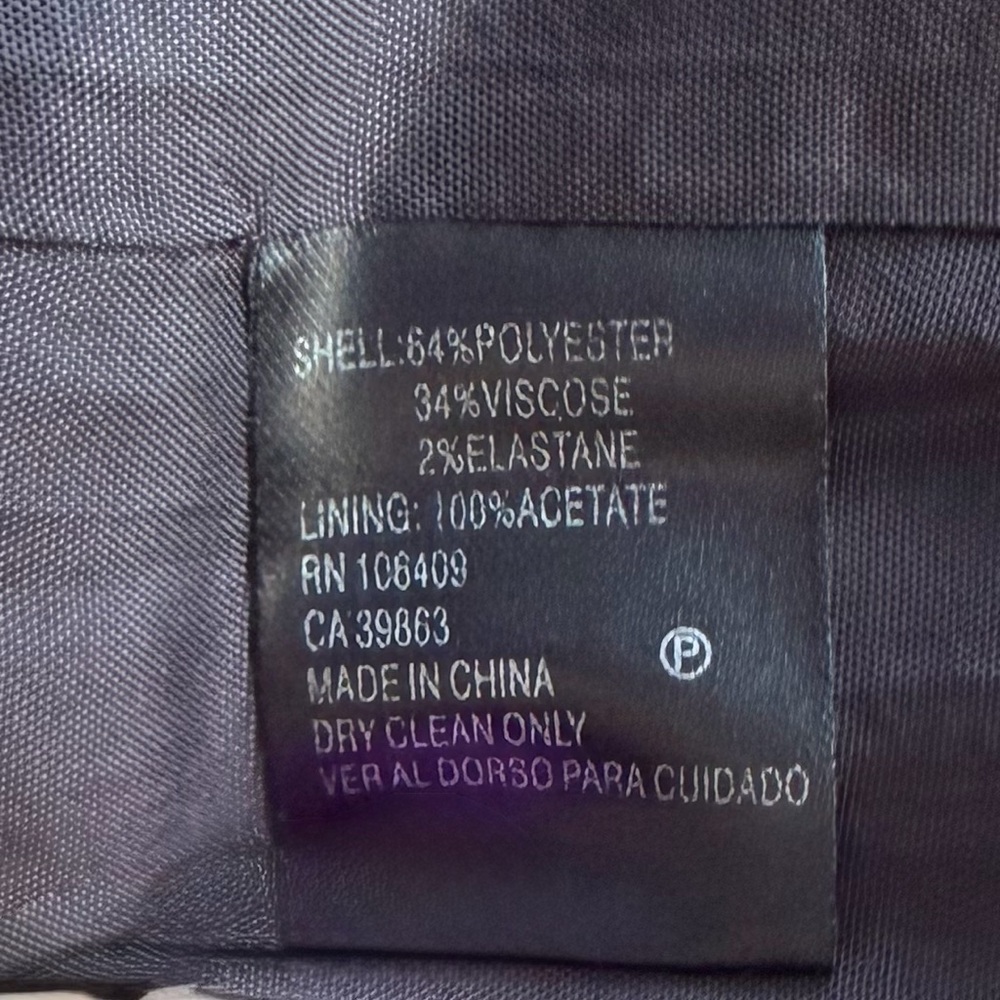 •Antonio Melani• Double Vent Career Skirt - Size 6 - Picture 6 of 7
